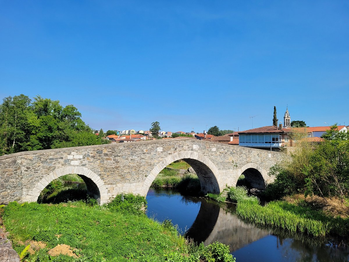 Puente medieval de Furelos, Melide